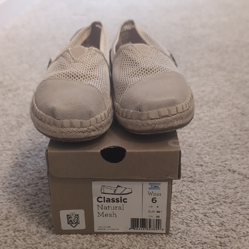 TOMS Women's Beige Mesh Espadrilles